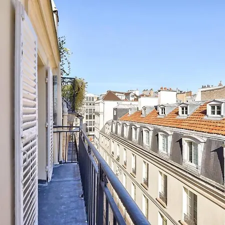 Stylish Flat In The Center Of Apartment *